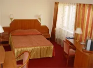 номер полулюкс в гостинице академическая москва